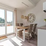 Baltic Penthouse Knaakje * זינקסט